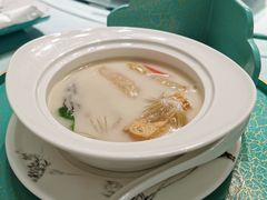 鱼翅口袋豆腐-松云泽