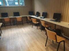 -漕河泾街道图书馆(漕河泾社区文化活动中心店)