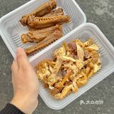 每次路过都要买上三盒的卤味谁懂啊
