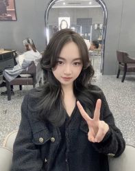 -藤野造型烫发染发