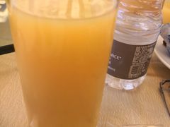 -上海龙之梦万丽酒店