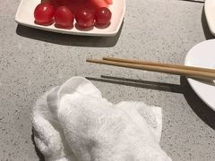 热毛巾-海底捞火锅(新松江路店)