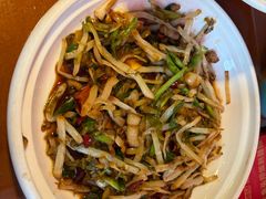 -魏铭鱼头捞饭(晋阳路店)