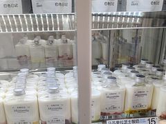 -白色日记·手作酸奶(麦凯乐店)