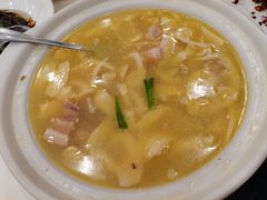 -金时代顺风大酒店(临港百联店)