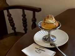 -Café Monson