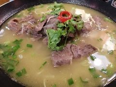 -苗小坛贵州酸汤鱼(百乐店)