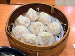 -莱莱小笼·乔艾