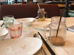 -港丽餐厅(高德置地店)