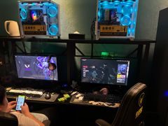 -粤塔x电竞酒店(深圳龙华大浪后浪新天地店)