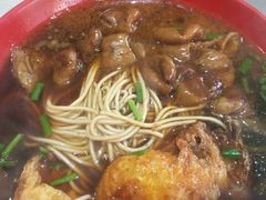 -小龙大肉面馆