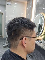 -七分屋LA·烫发·染发·剪发