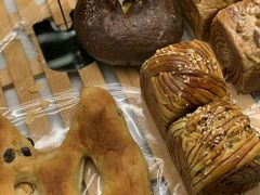 -Dough&Joe团憩(瑞虹天地月亮湾店)