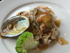 -大中华希尔顿酒店-念自助餐·嗨啤·小龙虾
