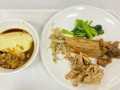 -吉林大学前卫南校区-湖畔餐厅