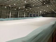 -乔波室内滑雪场