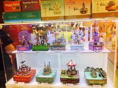 -西西弗书店&矢量咖啡(凯德晶萃广场店)