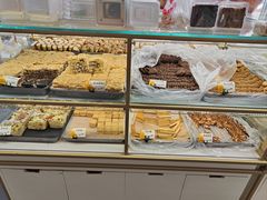 -爱德顺糕点食屋(利民道店)