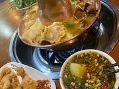 -岳记兴隆·青城腊排铜火锅(融创店)