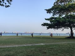 -东海岸人工湖美食村