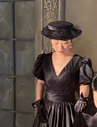 -唯一旅拍·颂当代影像艺术中心(上城店)