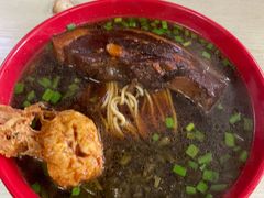 大肉面-小龙大肉面馆