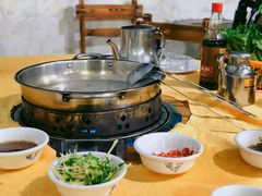 -五洞培记山庄·鲜牛肉火锅
