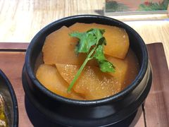 牛腩汁炖萝卜-牛腩之旅·牛腩牛杂煲(光启城美食城店)