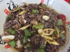 -何永光123鲜牛肉馆(1号店)