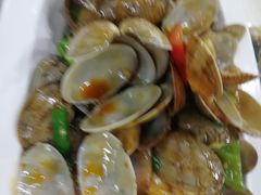 -四川小胡子海鲜(丁村万人海鲜广场店)