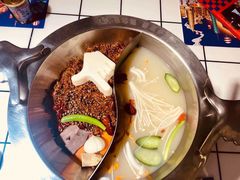 -喜悦小串丹东小黄牛海鲜烧烤大排档(民主广场店)