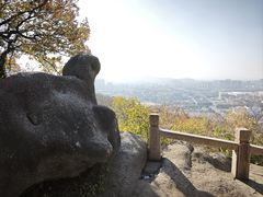 -灵岩山风景区