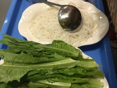 油麦菜-食爺炭炉鸡煲·烧烤