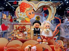 -泡泡玛特POPMART(侨福芳草地店)