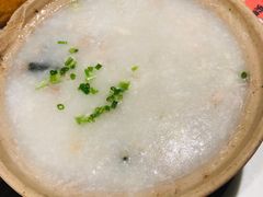 -新大咀港式茶餐厅(宝山万达店)
