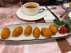 -玫瑰园西餐厅(新华大厦店)