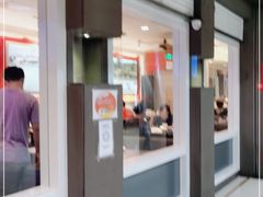 门面-大头虾越式风味餐厅(光明广场店)