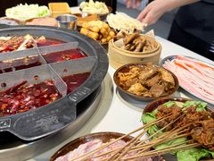 -卤校长老火锅(杨家坪直营店)