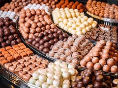 -Laderach 莱德拉(上海环贸iapm店)