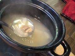 -东方之猪四更烤乳猪(金垦总店)