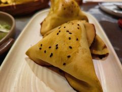 新疆羊肉烤包子-那时新疆·若羌(经纬汇店)