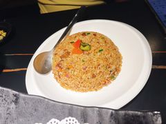 -鲑属寿司·火山石烧和牛(南城店)