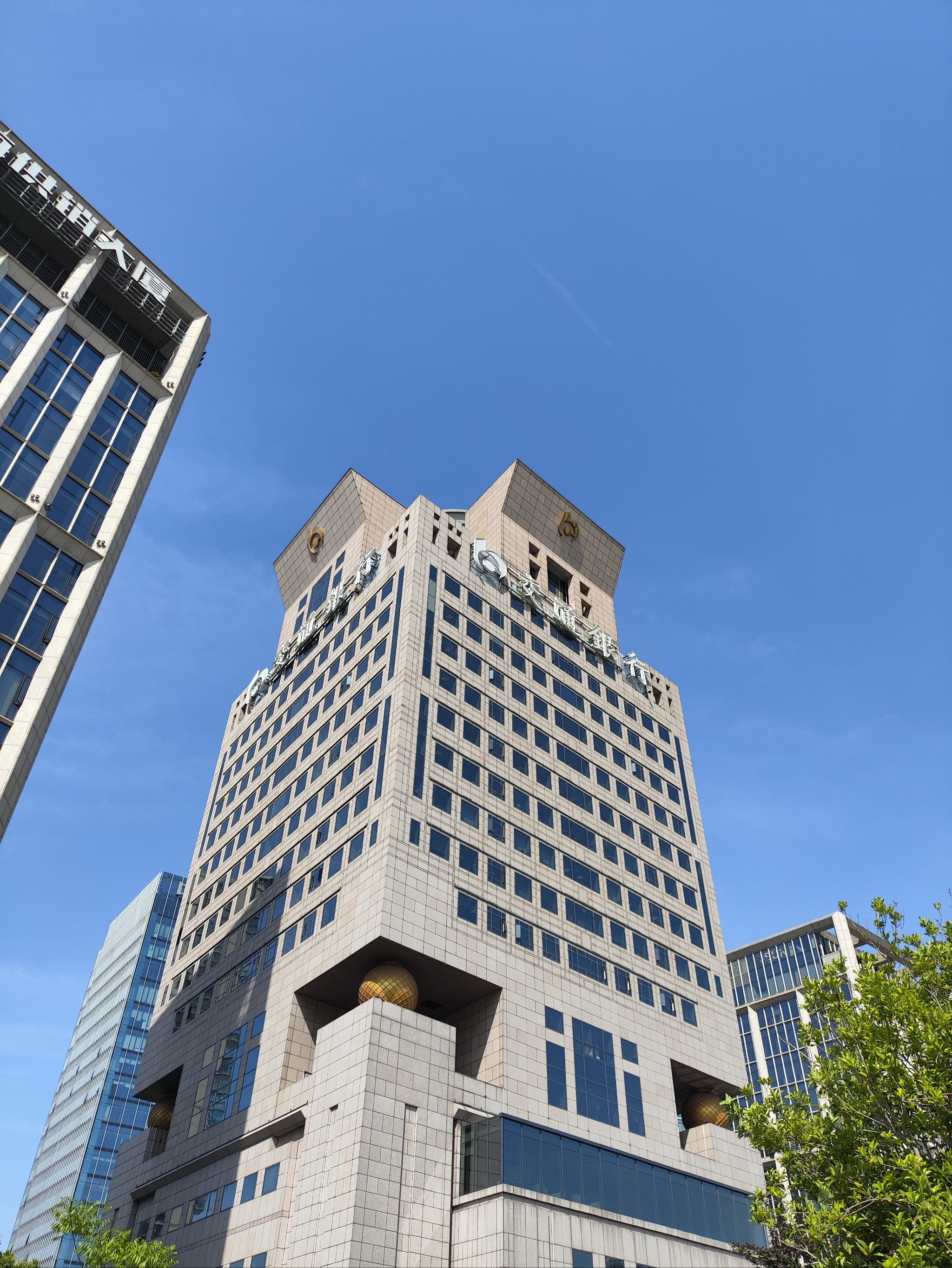 花2元钱就能坐船游黄浦江,可能是在上海最值的