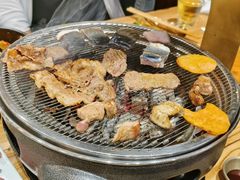 -青瓦餐厅·生鱼片·韩园烤肉(西塔店)