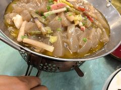 -六和聚传统烤鸭.天津菜(和平店)