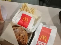 -麦当劳(东方时代广场分店)