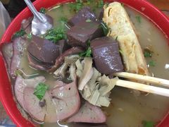 -春雨羊汤店(广开四马路总店)