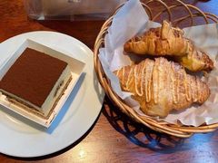 黄金流奶羊角-麦田工坊(月湖店)