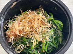 柚子醋汁菠菜-8PINTS八品脱·日料·烧鸟·精酿小酒馆(莘庄店)