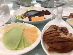 -海天一色海景自助餐厅(西港花园店)